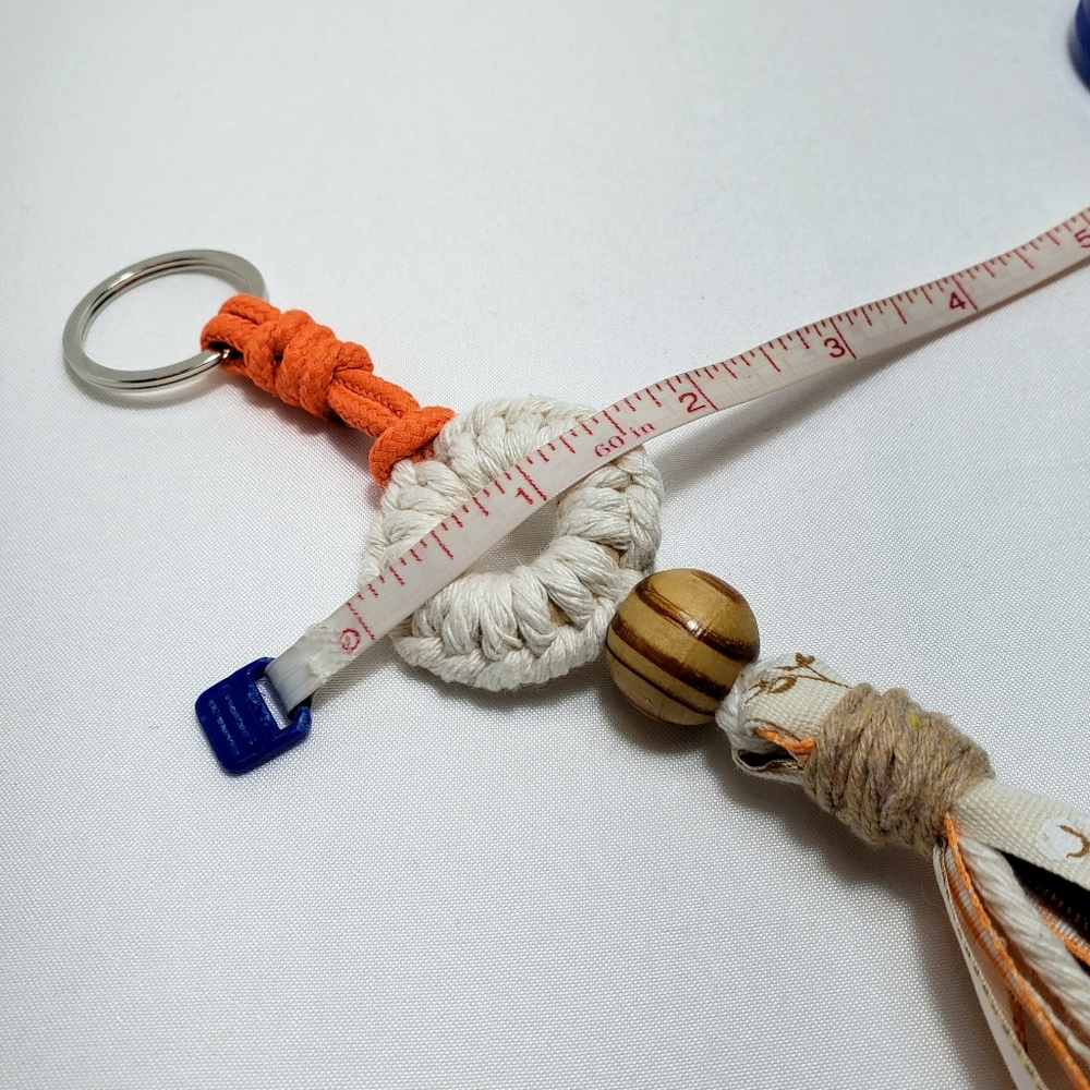 Fall Handcrafted Ribbon Keychain - Picture 5 of 8